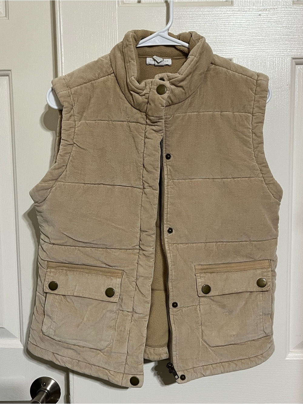 Charter Club Corduroy Puffer Vest in Taupe
15-02 ABC